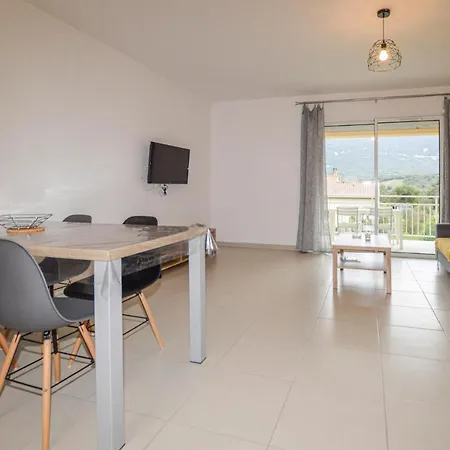 Awesome In Propriano With 2 Bedrooms Casa vacanze *